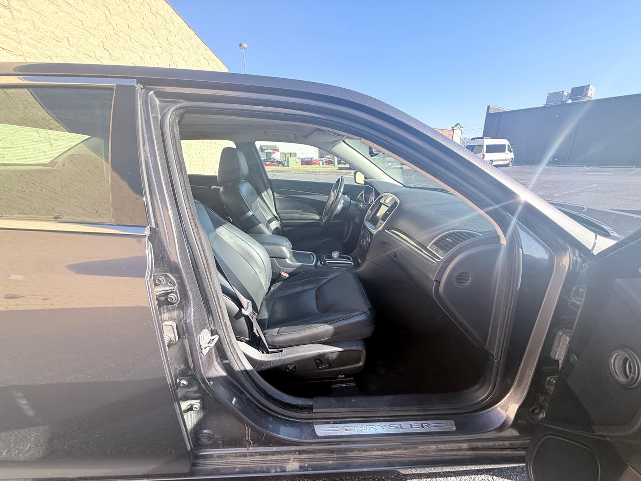 Chrysler 300 Limited RWD 2019