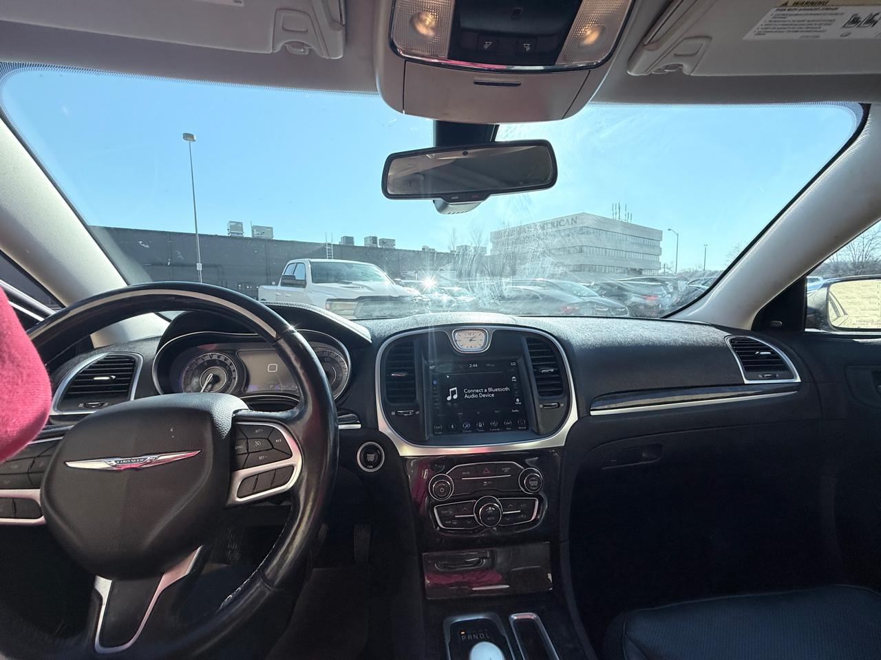 Chrysler 300 Limited RWD 2019