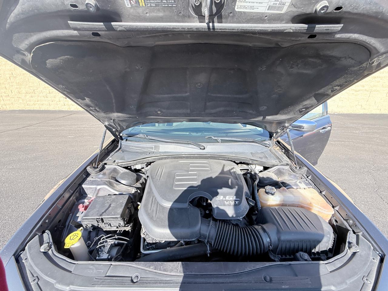 Chrysler 300 Limited RWD 2019