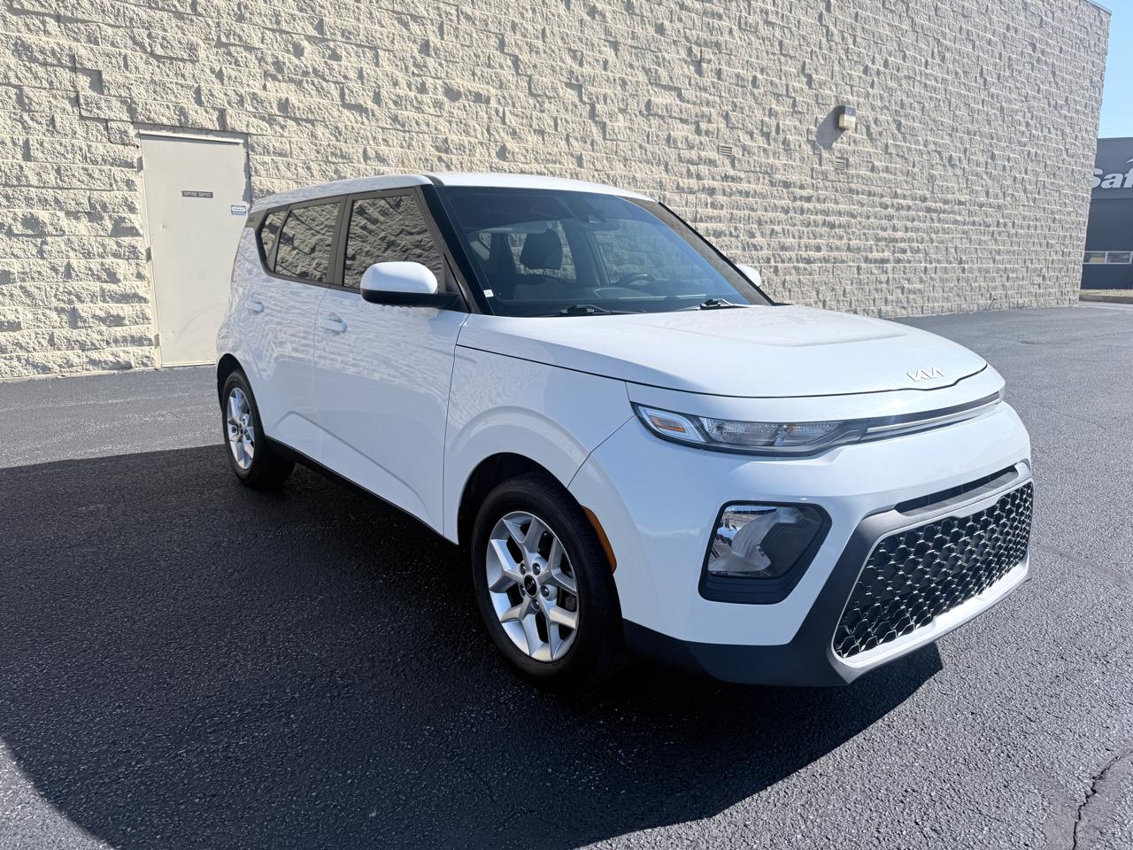 Kia Soul LX CVT 2022