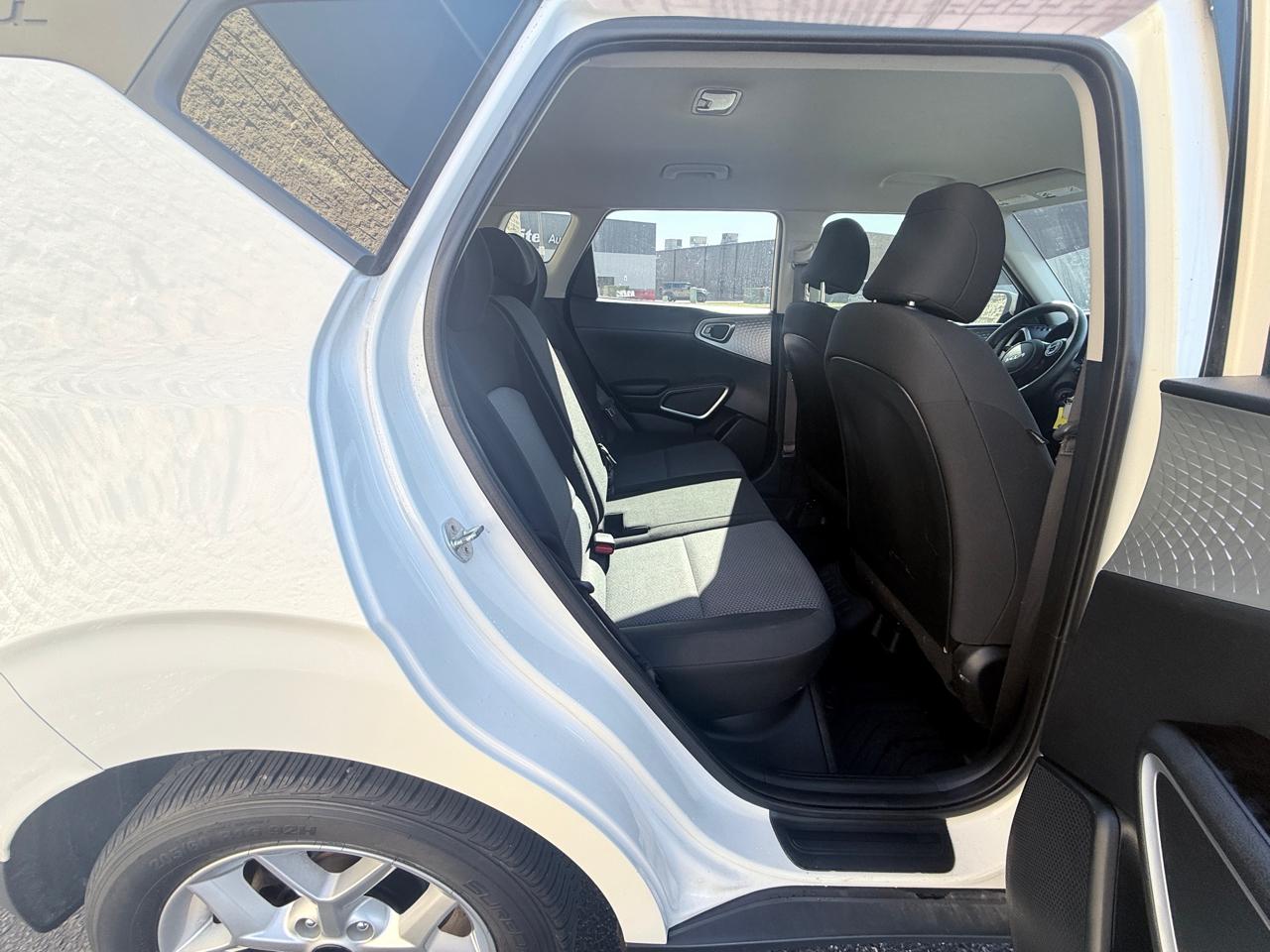 Kia Soul LX CVT 2022