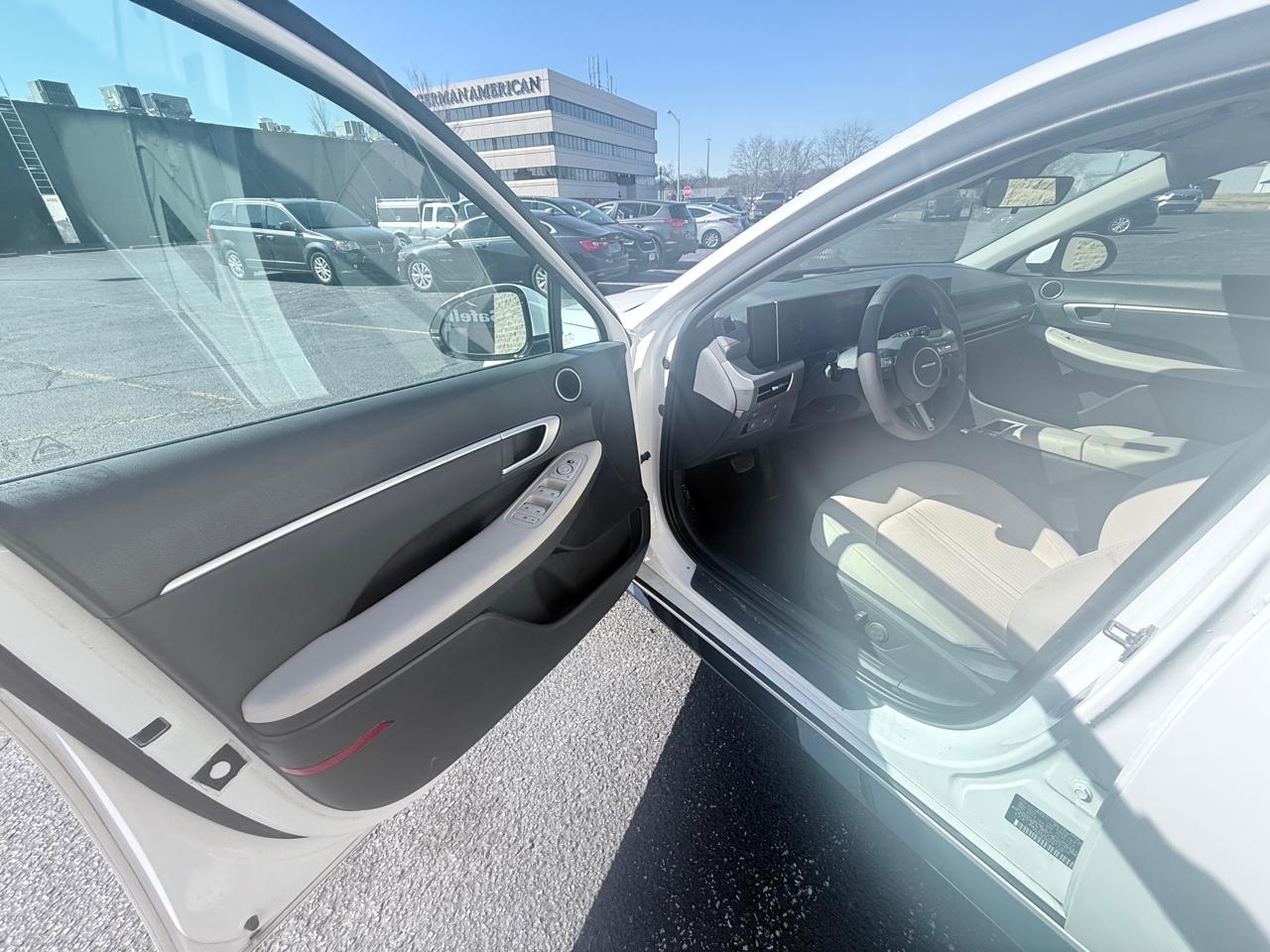 Hyundai Sonata SEL 2024