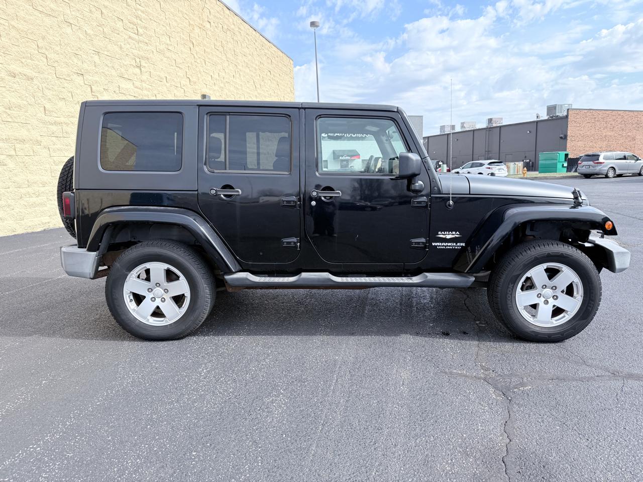 Jeep Wrangler Unlimited Sahara 2WD 2007