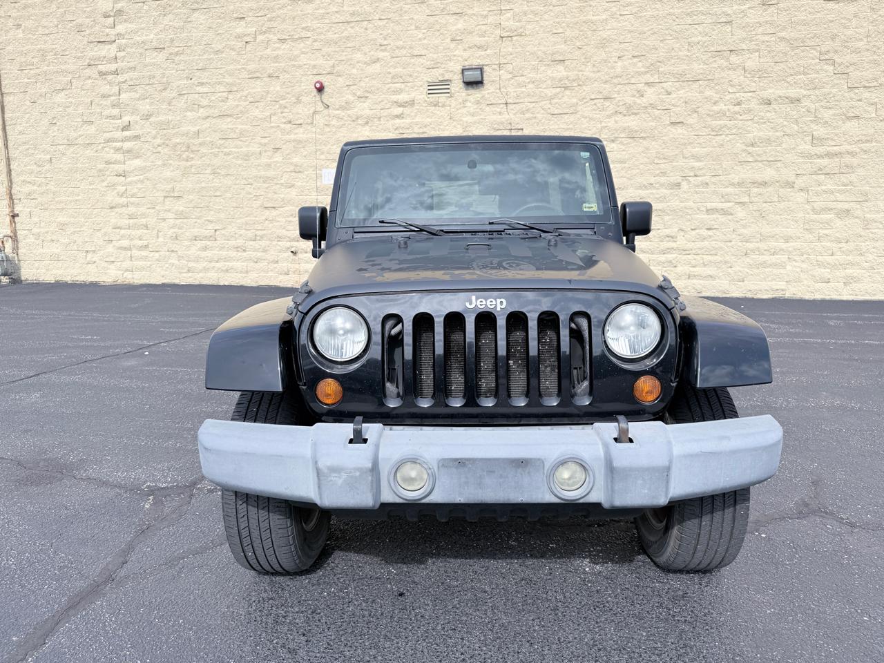 Jeep Wrangler Unlimited Sahara 2WD 2007