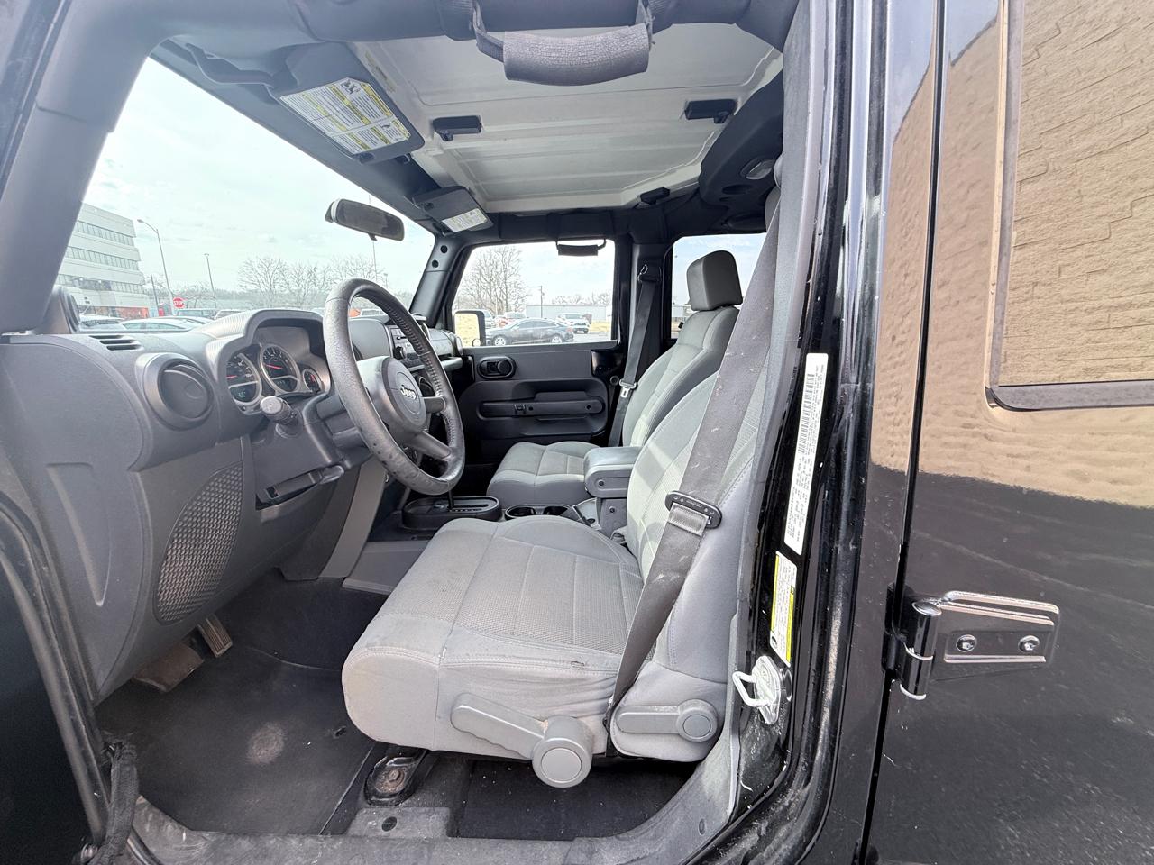 Jeep Wrangler Unlimited Sahara 2WD 2007