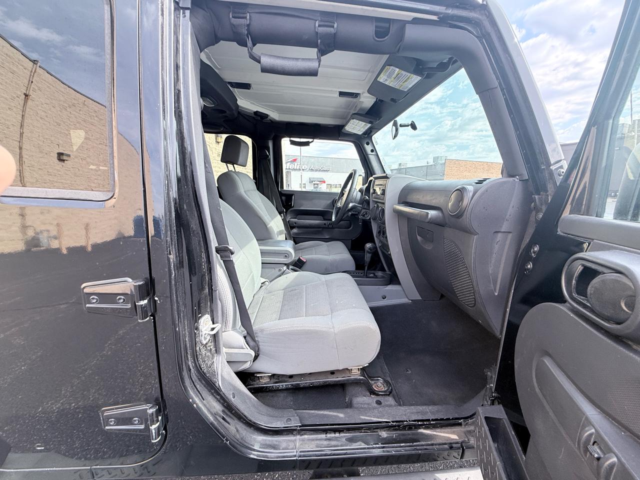 Jeep Wrangler Unlimited Sahara 2WD 2007