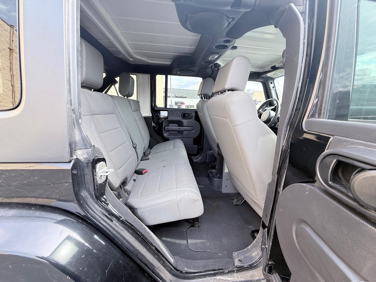 Jeep Wrangler Unlimited Sahara 2WD 2007