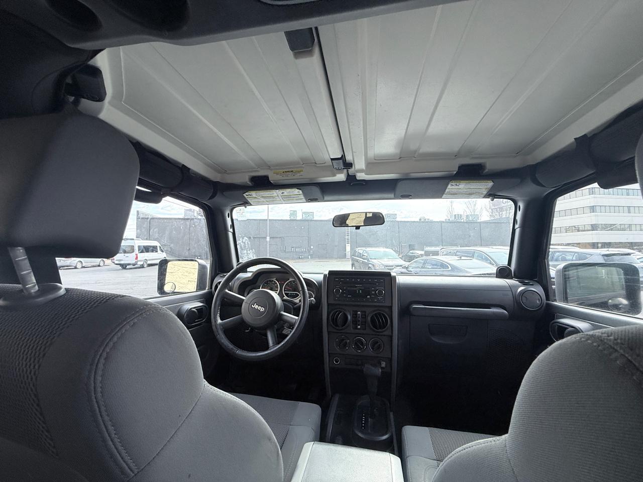 Jeep Wrangler Unlimited Sahara 2WD 2007