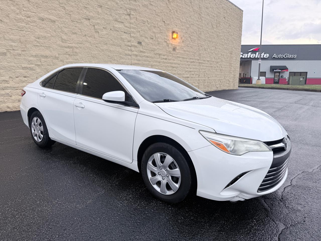 Toyota Camry XLE 2016