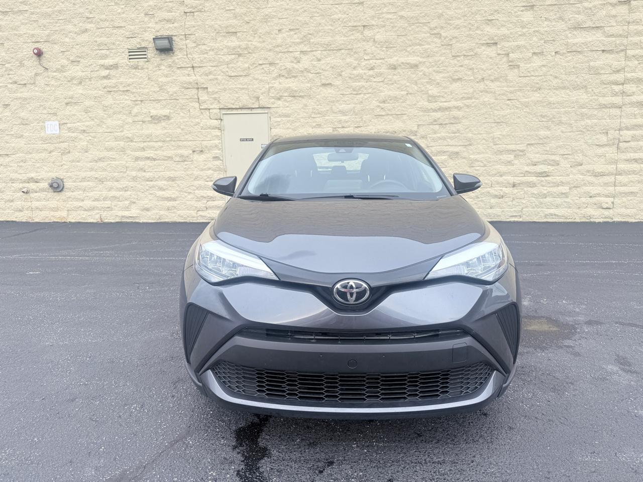 Toyota C-HR XLE 2020