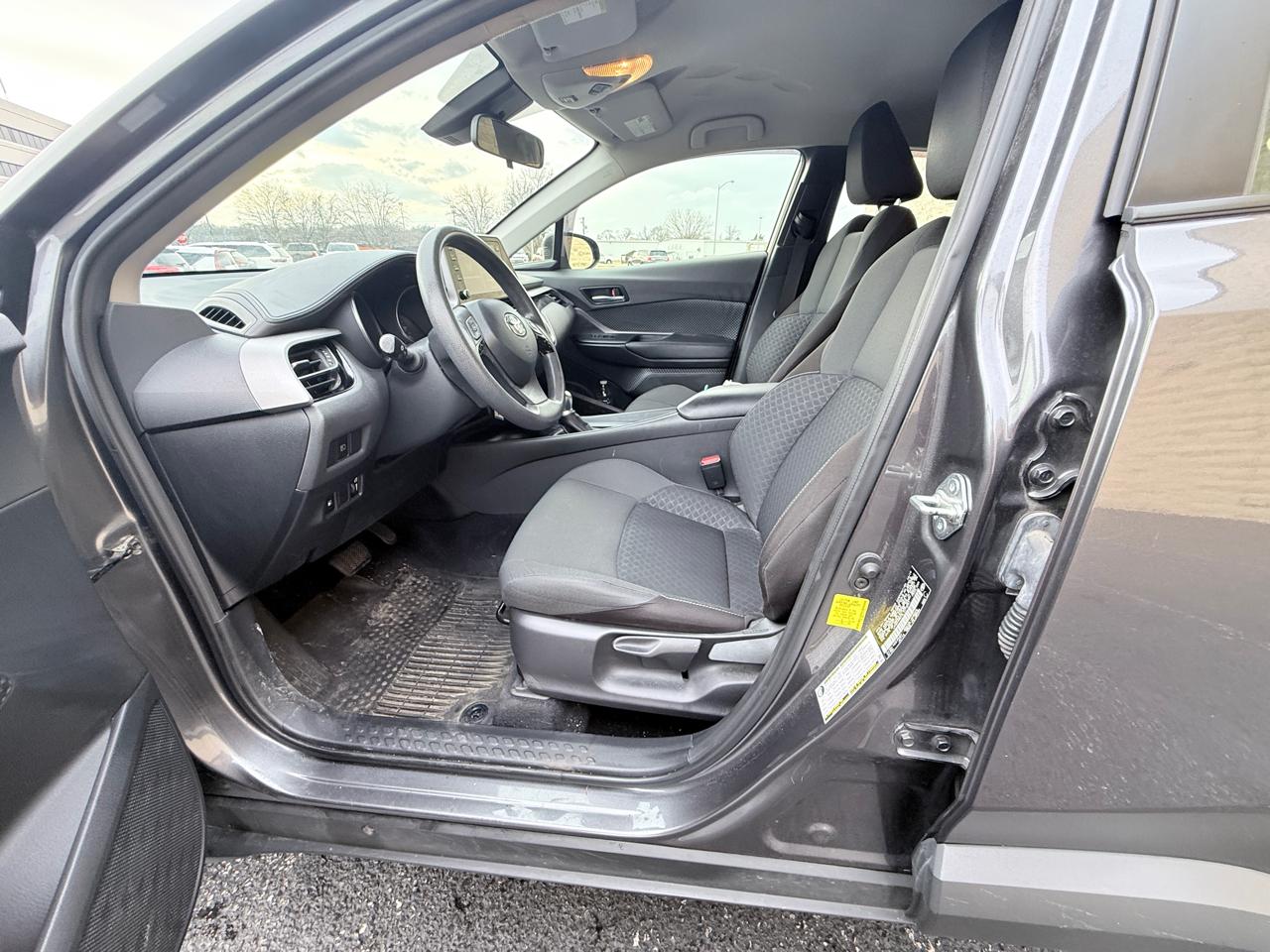 Toyota C-HR XLE 2020