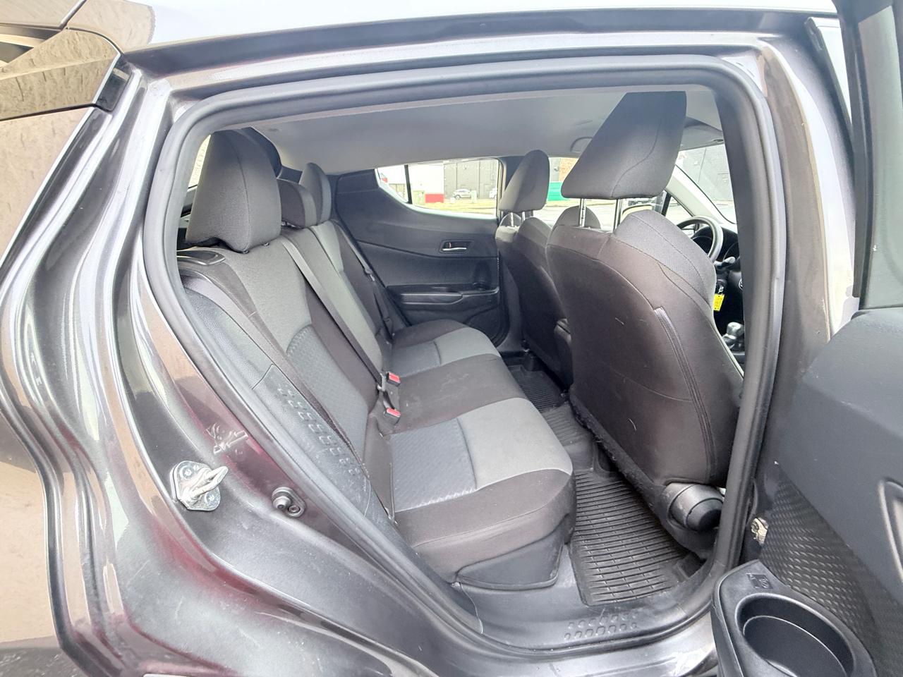 Toyota C-HR XLE 2020