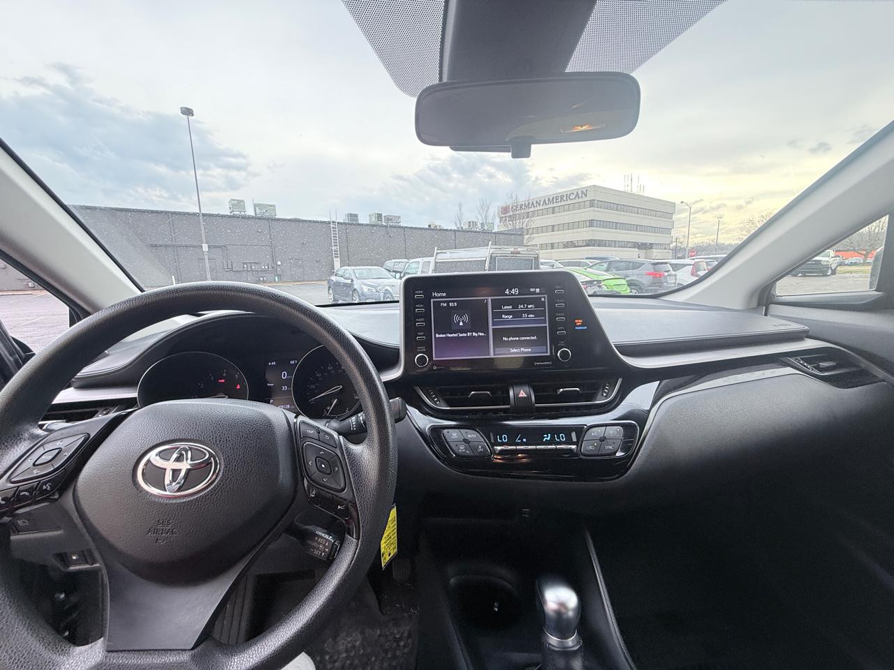 Toyota C-HR XLE 2020