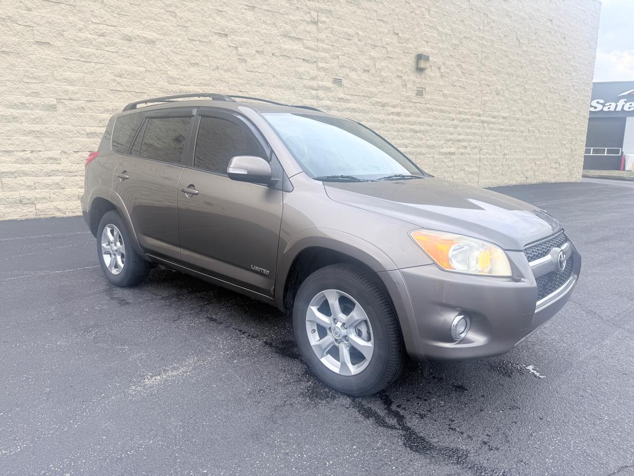 Toyota RAV4 Limited I4 4WD 2010