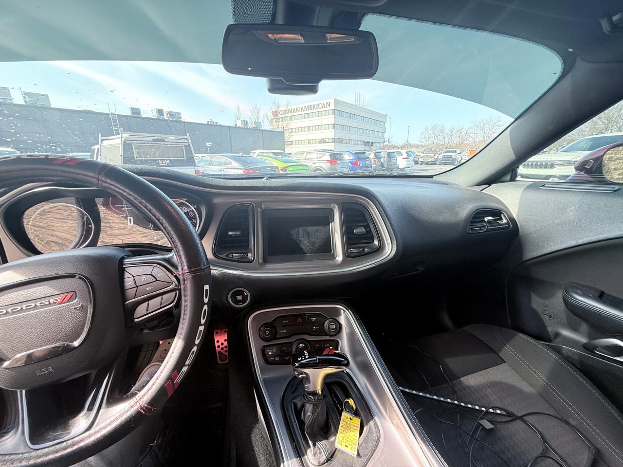 Dodge Challenger SXT 2020