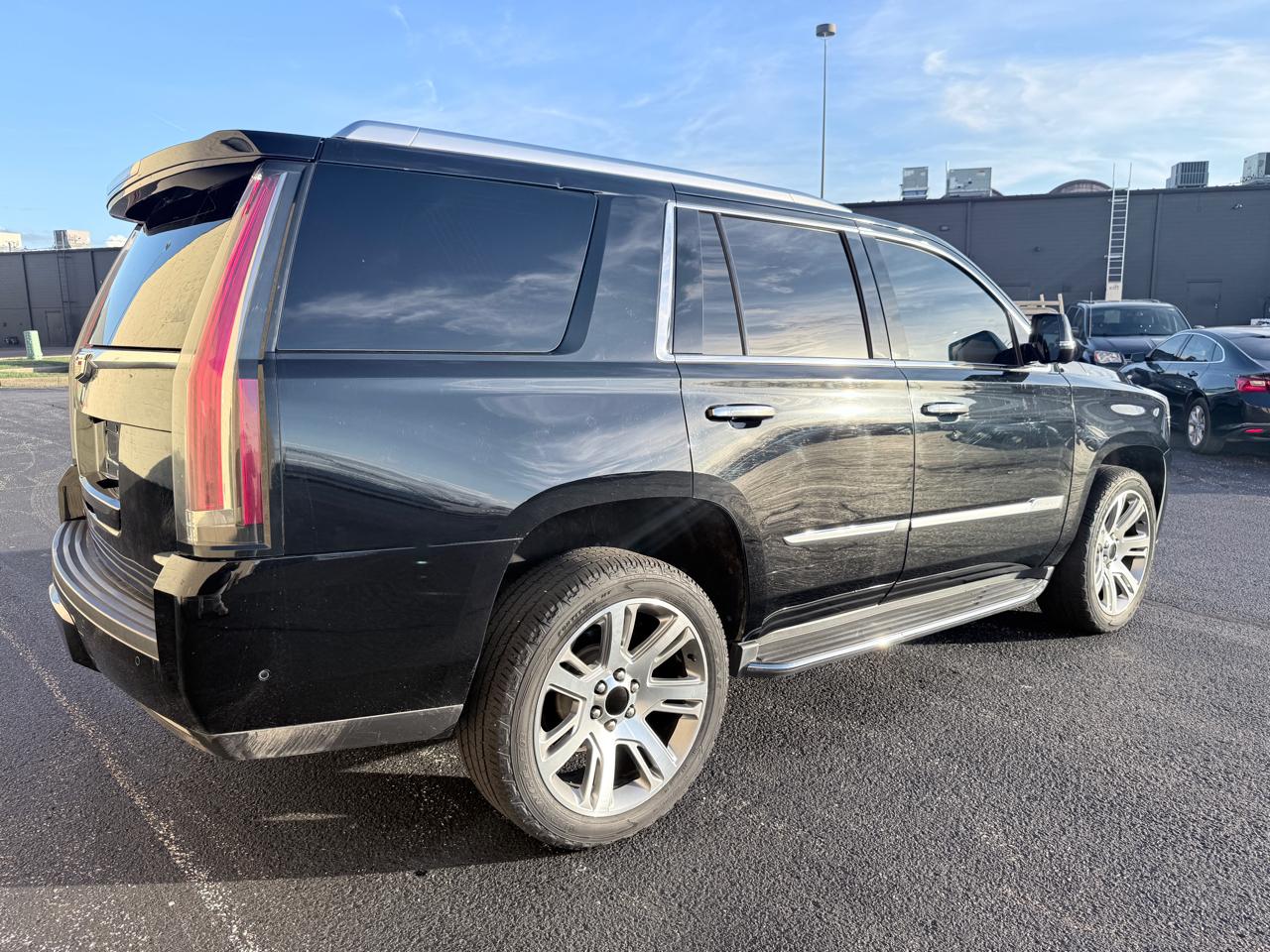 Cadillac Escalade Luxury 4WD 2017