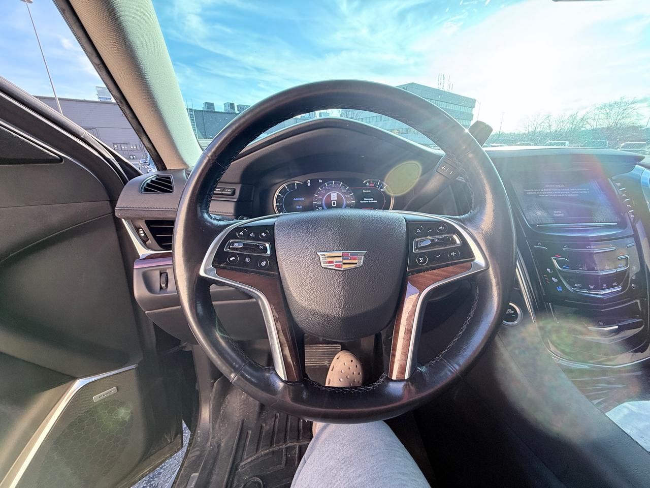 Cadillac Escalade Luxury 4WD 2017