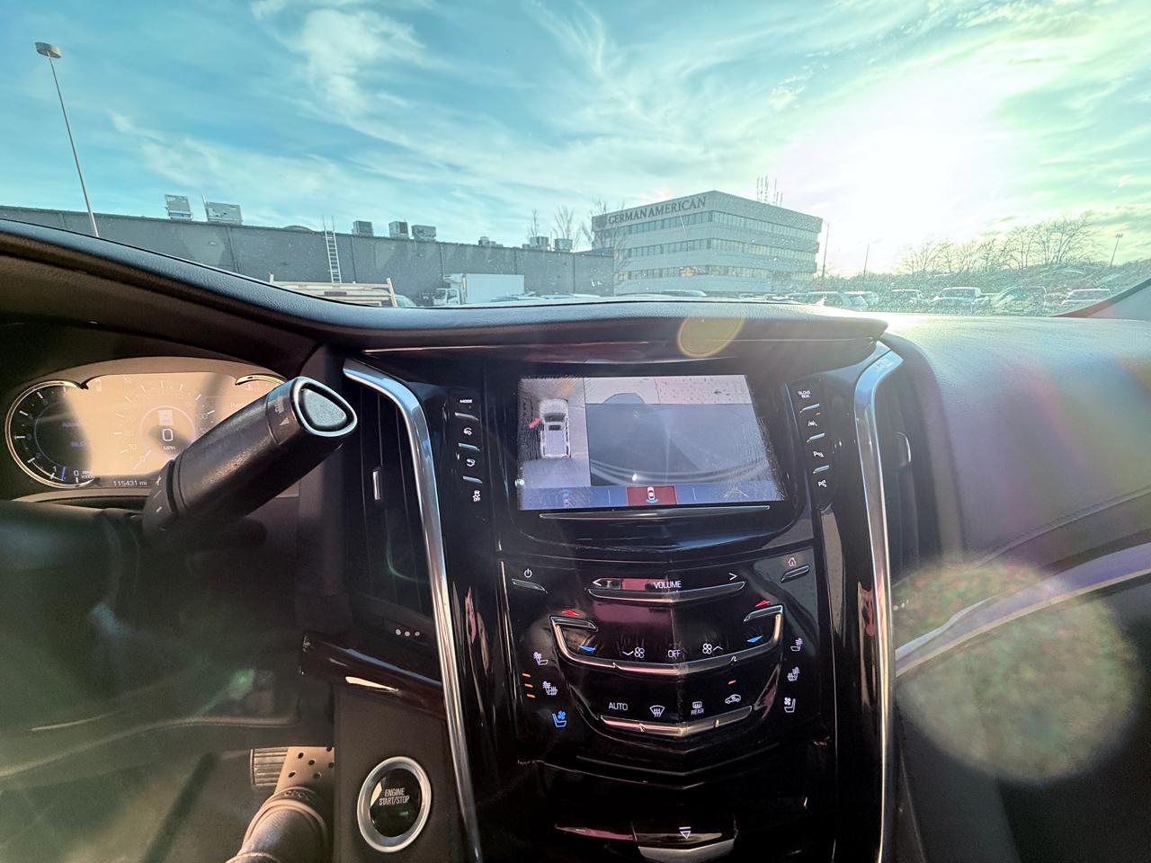 Cadillac Escalade Luxury 4WD 2017