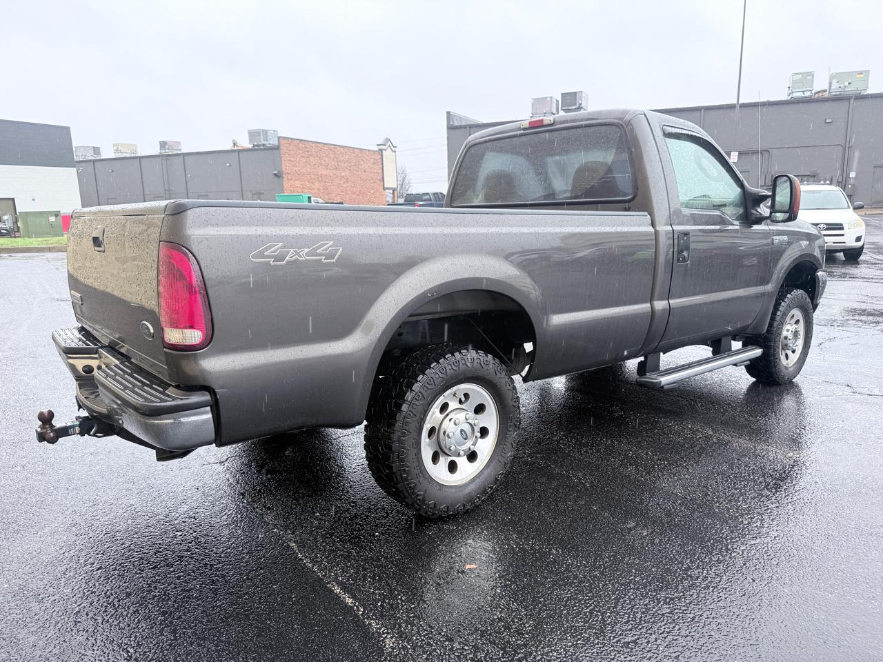 Ford F-250 SD XL 4WD 2005