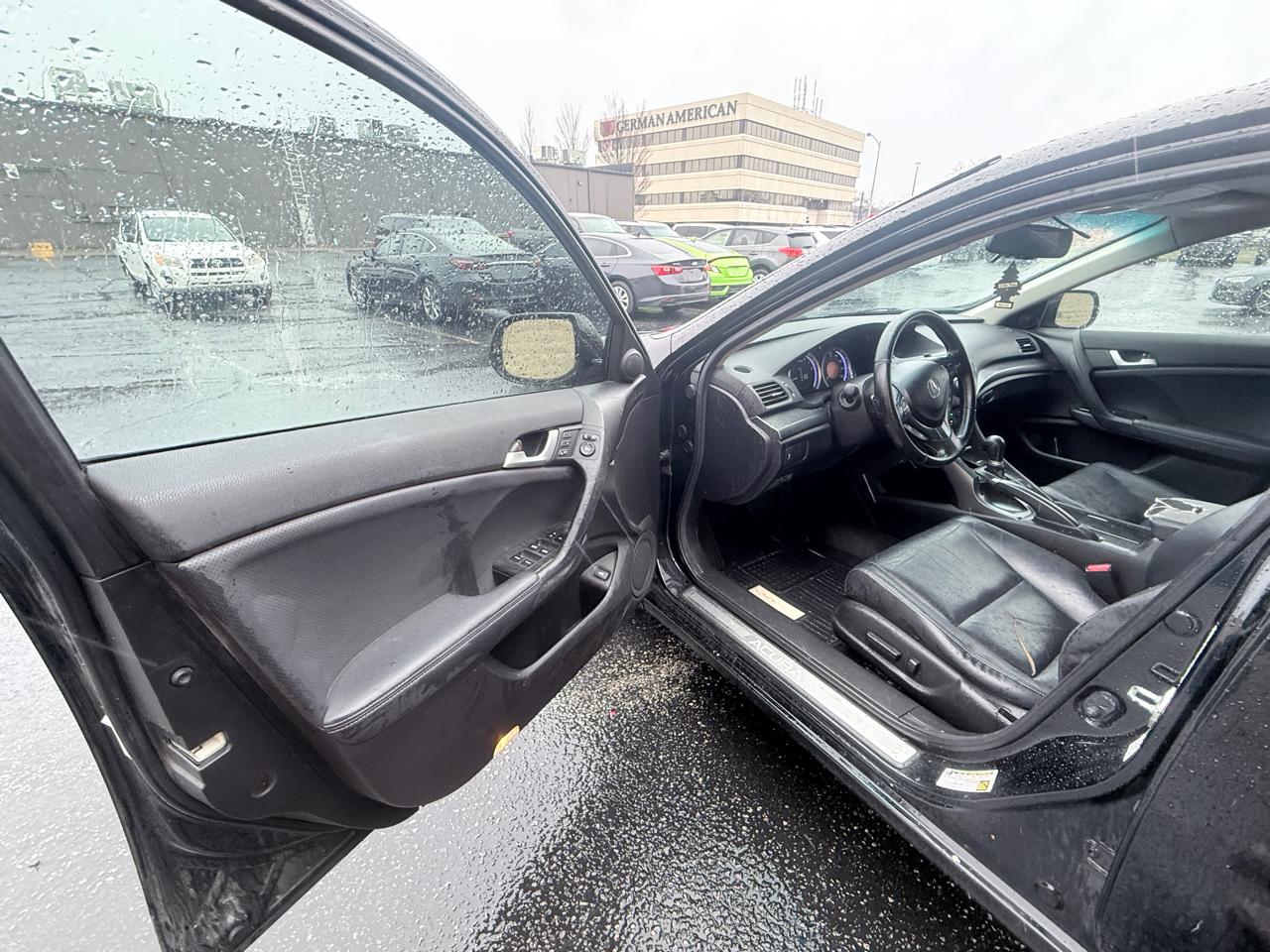 Acura TSX 5-speed AT 2012