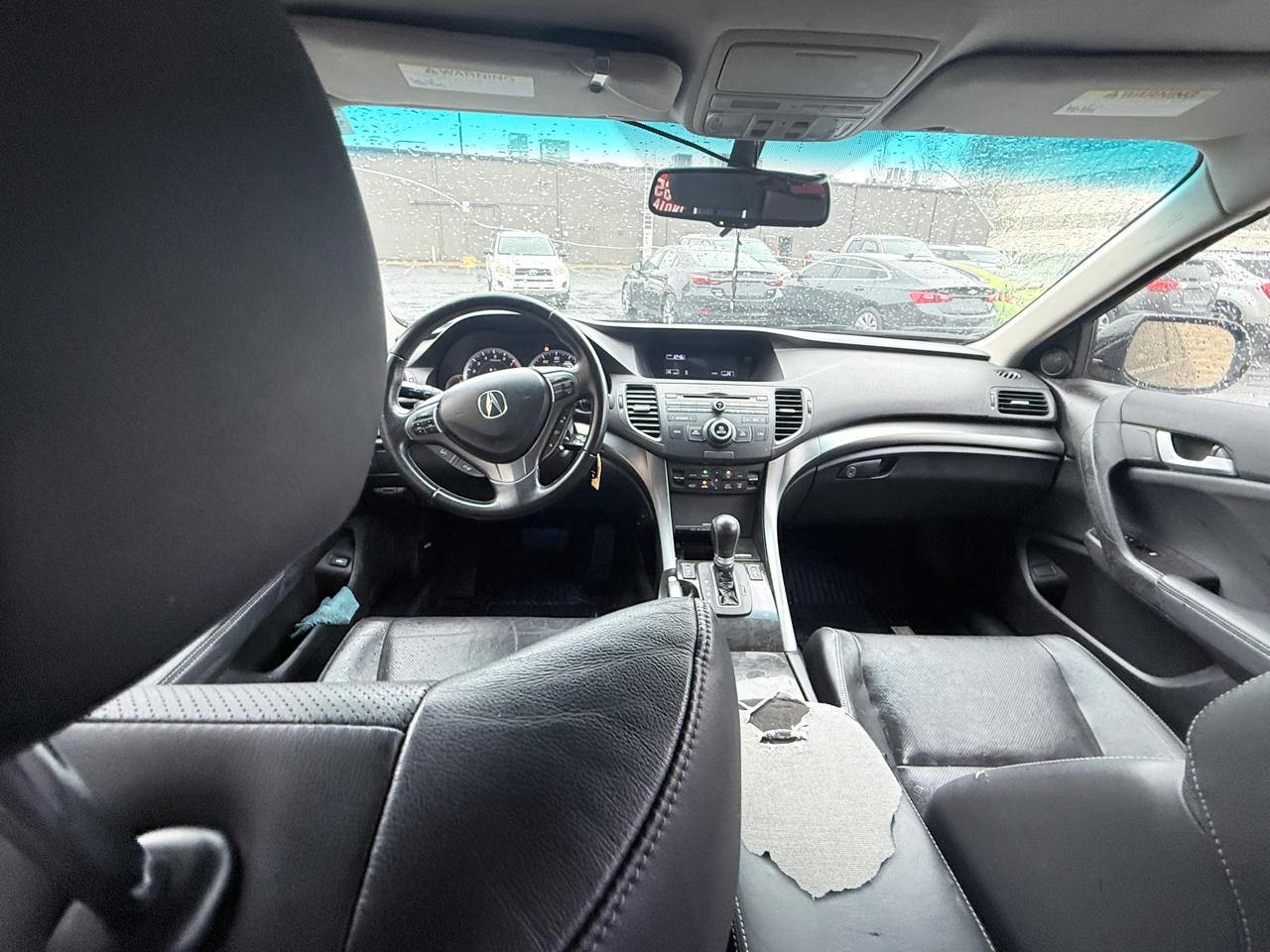 Acura TSX 5-speed AT 2012