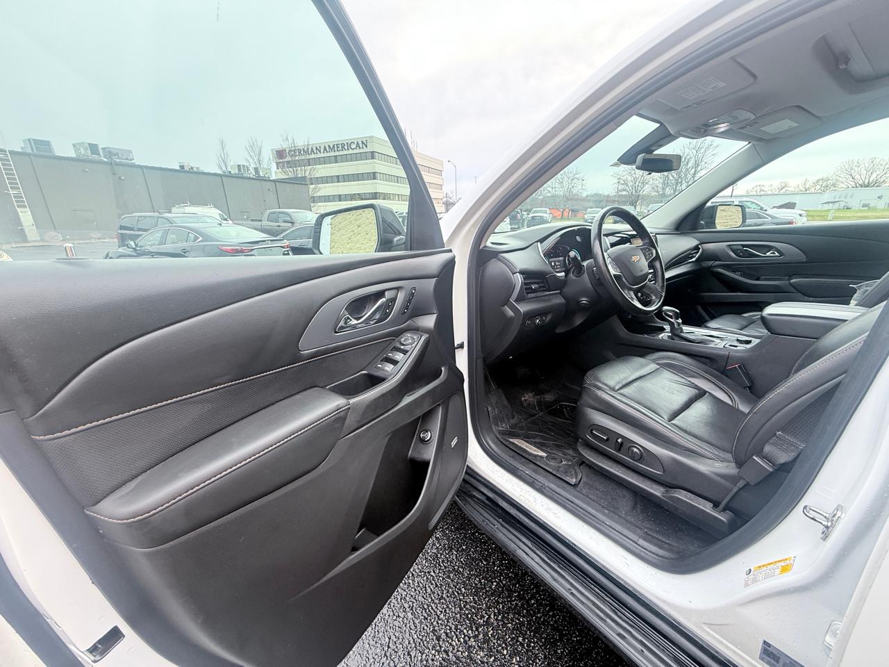 Chevrolet Traverse Premier AWD 2021