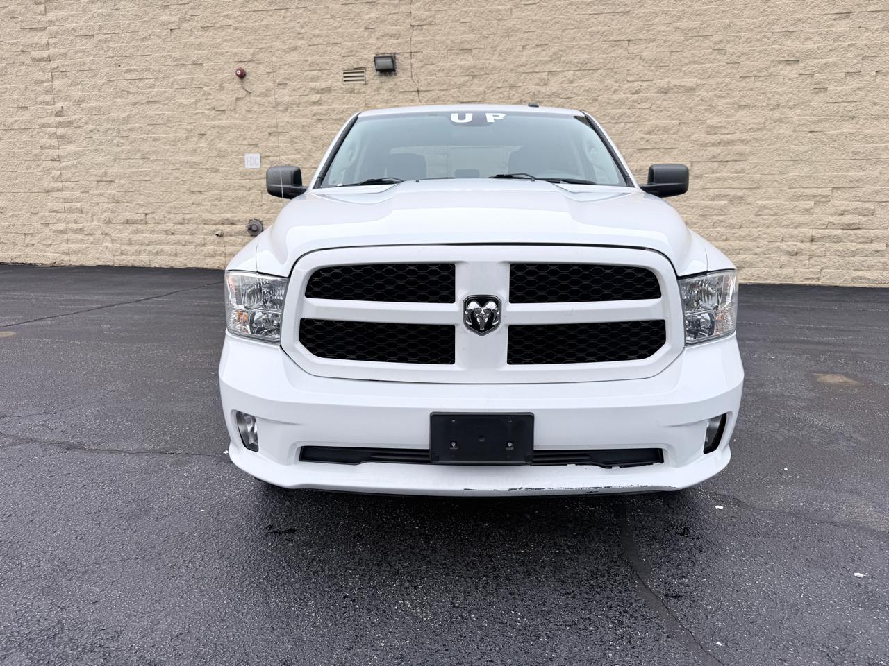 RAM 1500 Tradesman Crew Cab SWB 4WD 2017