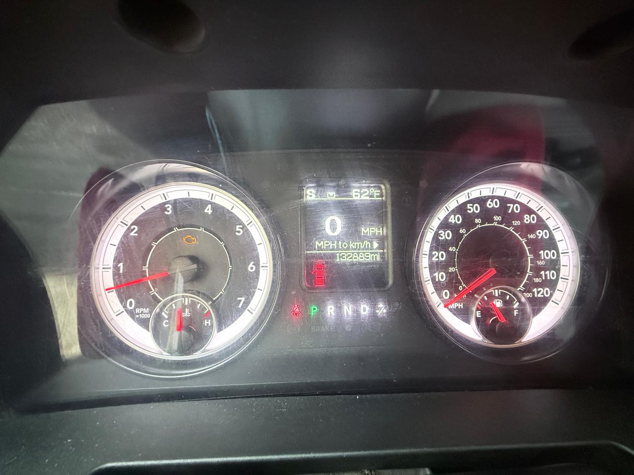 RAM 1500 Tradesman Crew Cab SWB 4WD 2017