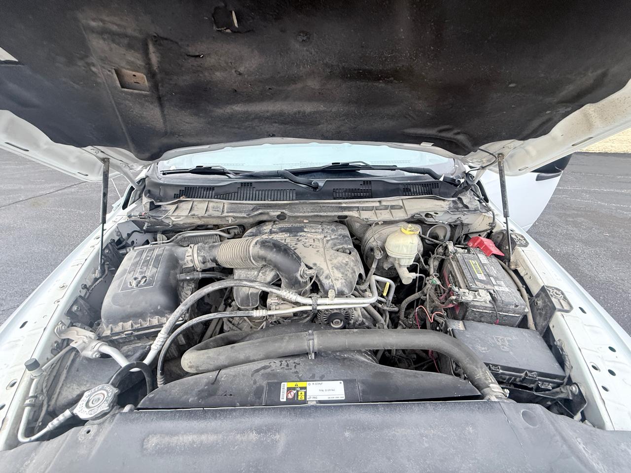 RAM 1500 Tradesman Crew Cab SWB 4WD 2017