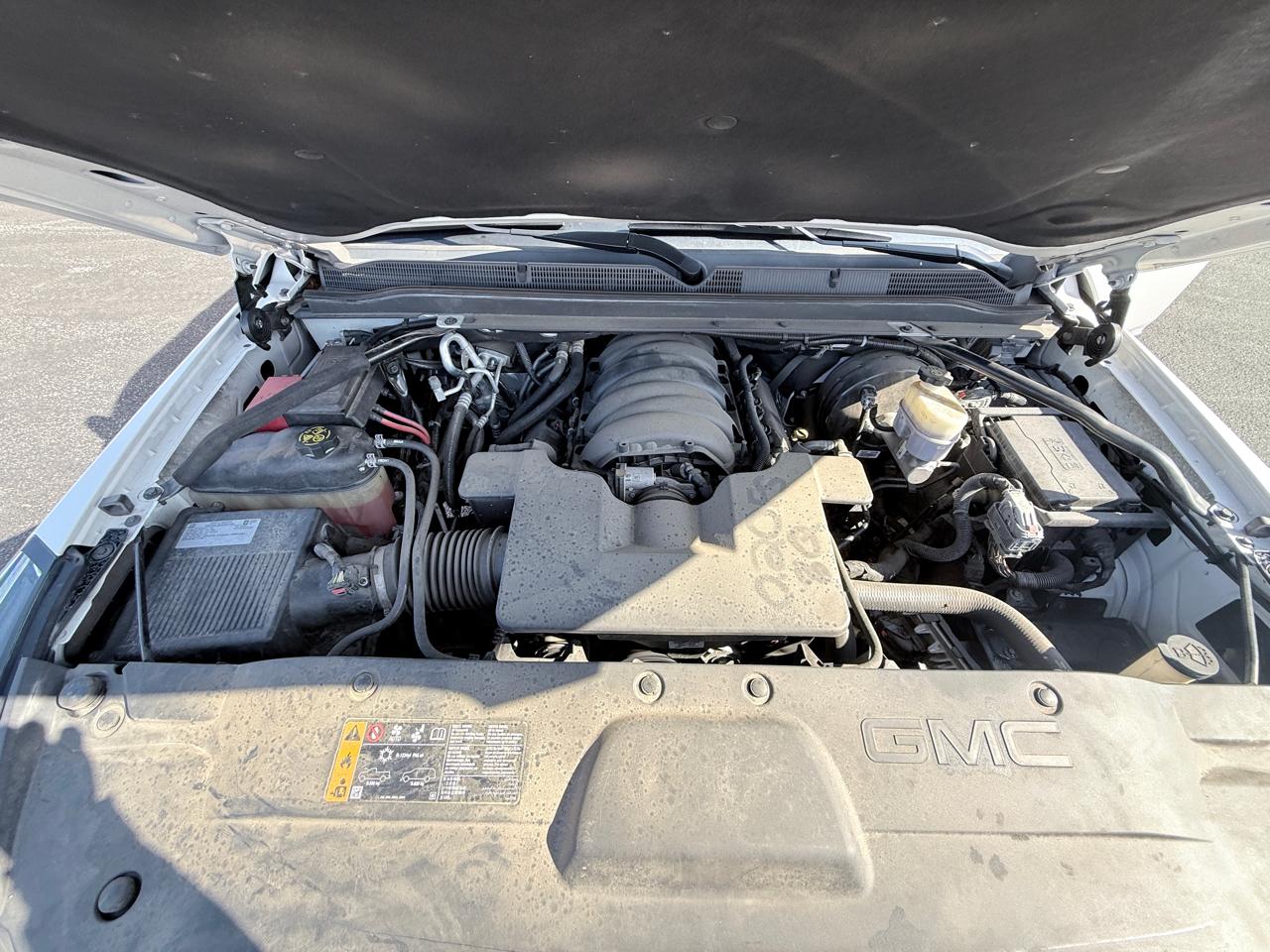 GMC Yukon Denali 4WD 2020