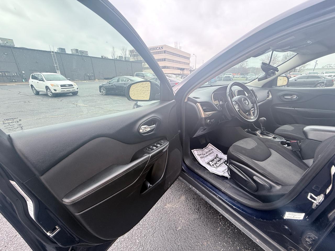 Jeep Cherokee Latitude 4WD 2014