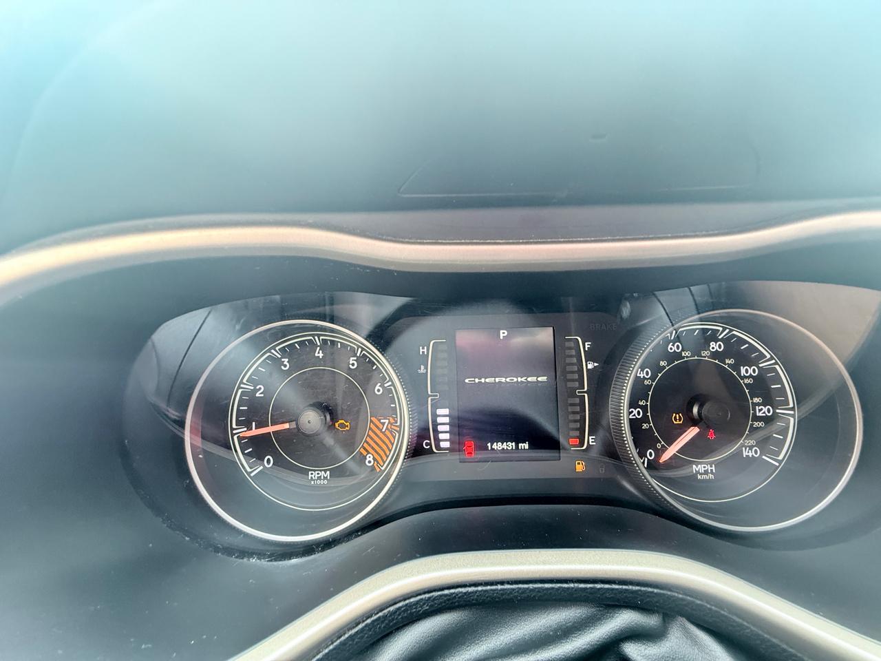 Jeep Cherokee Latitude 4WD 2014