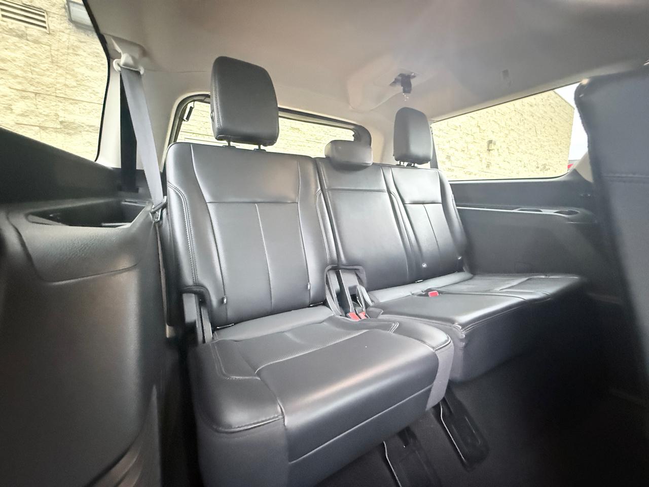 Ford Expedition MAX XLT 2024