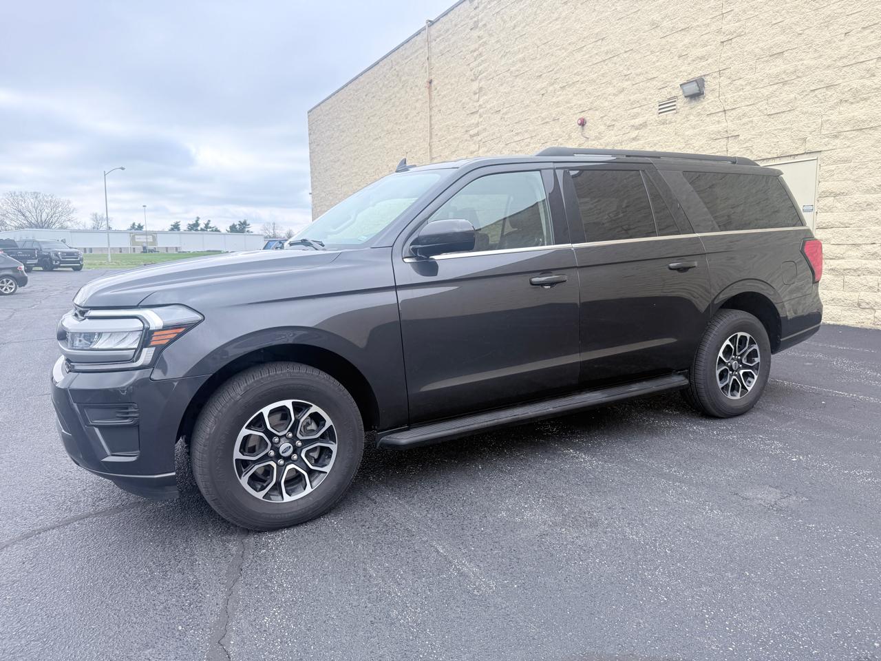 2024 Ford Expedition MAX XLT