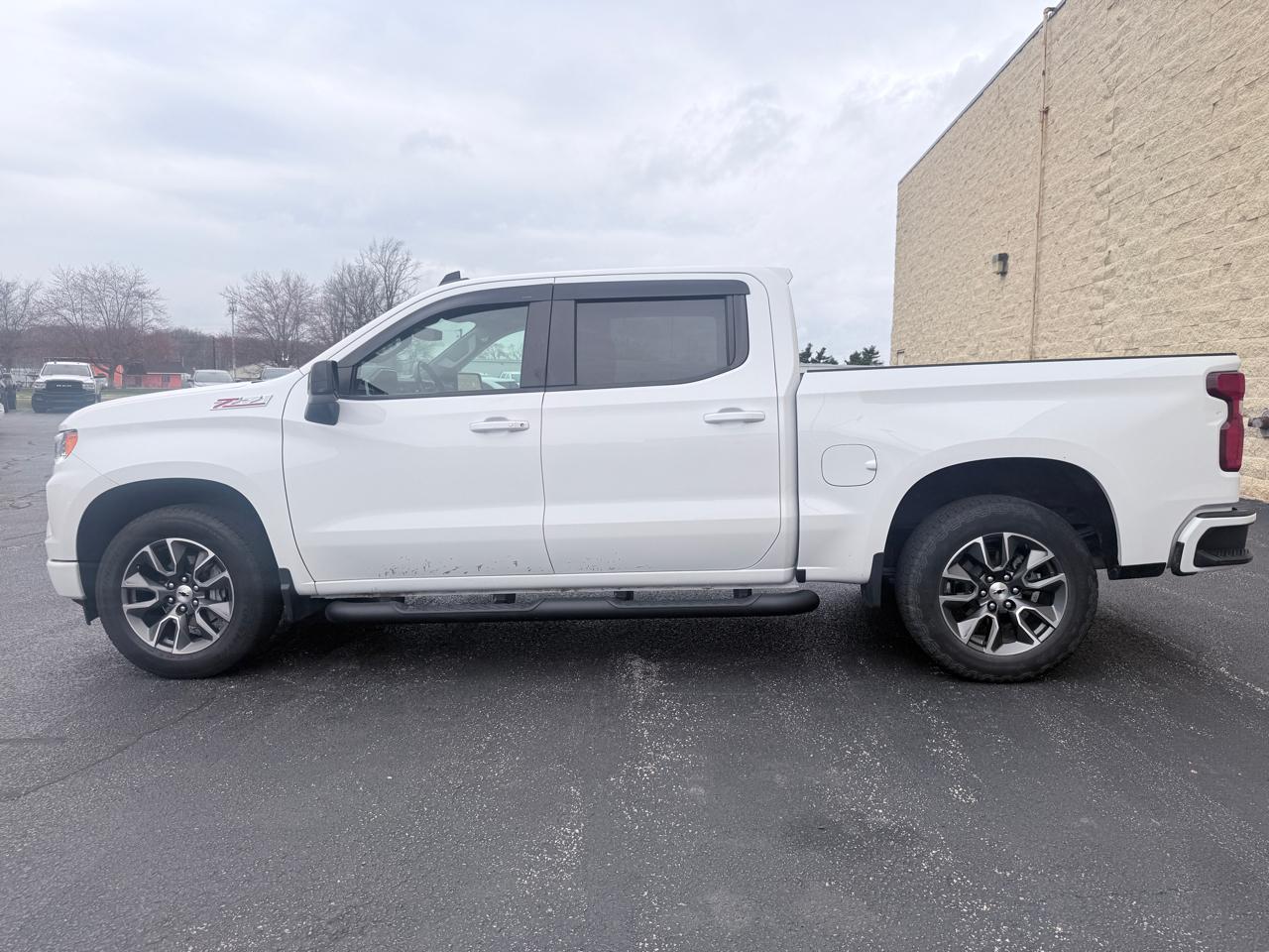 Chevrolet Silverado 1500 RST Crew Cab 4WD 2022