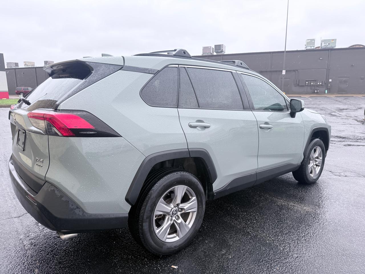 Toyota RAV4 XLE AWD 2022