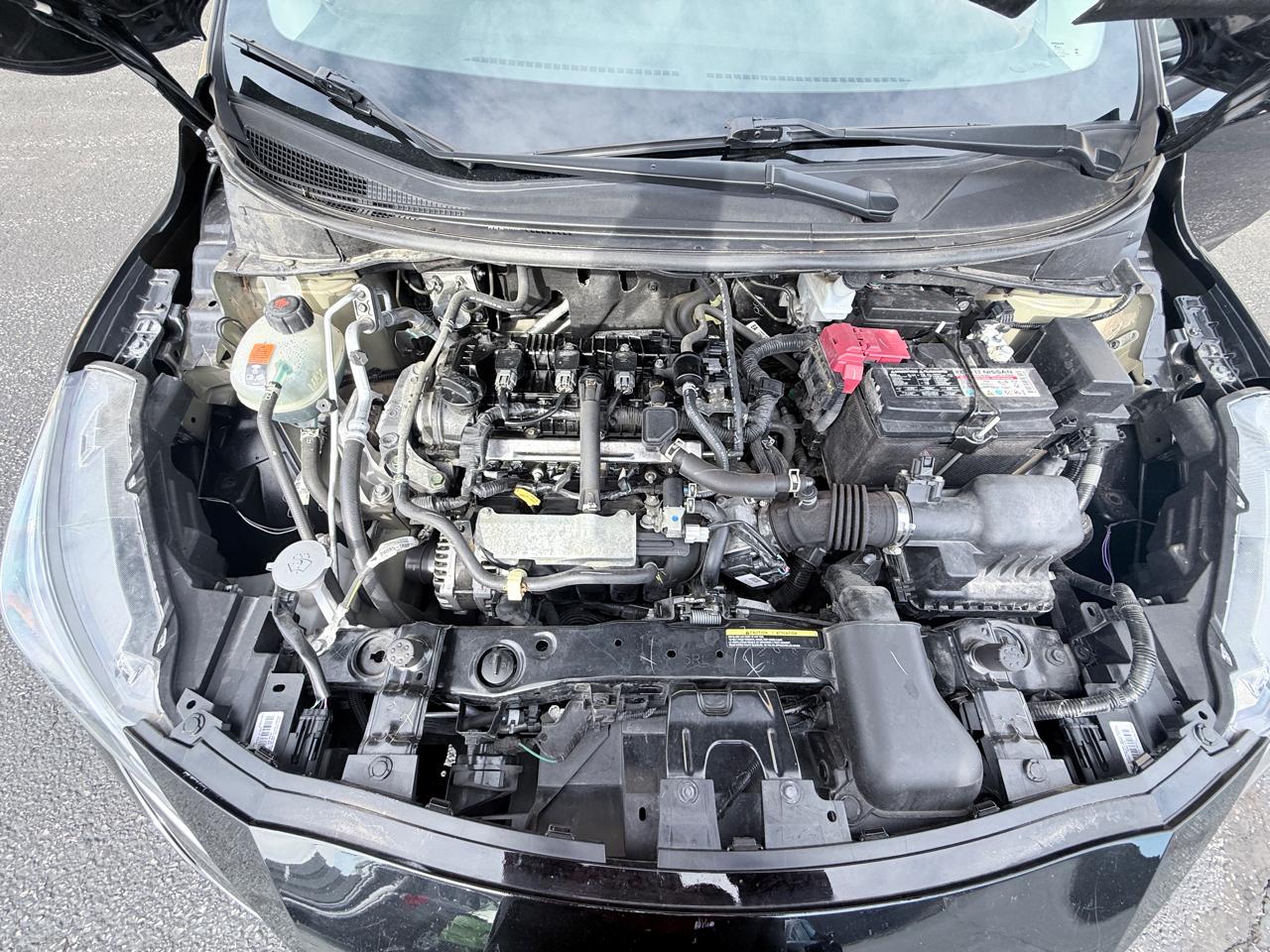 Nissan Versa SR 2023