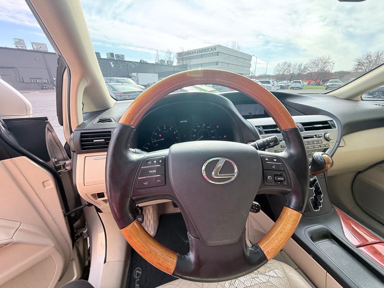 Lexus RX 350 FWD 2011