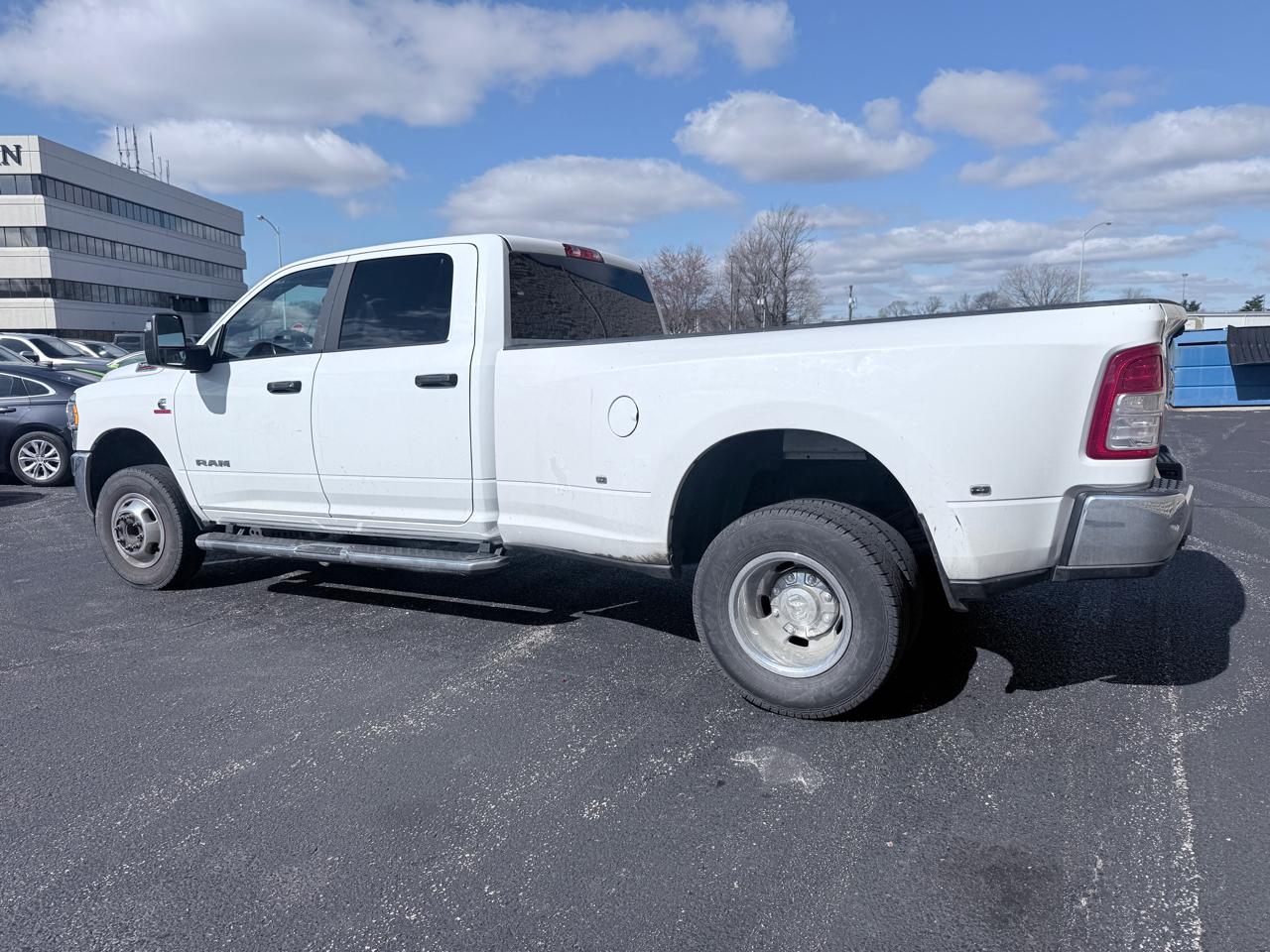 RAM 3500 Big Horn Crew Cab LWB 4WD DRW 2024
