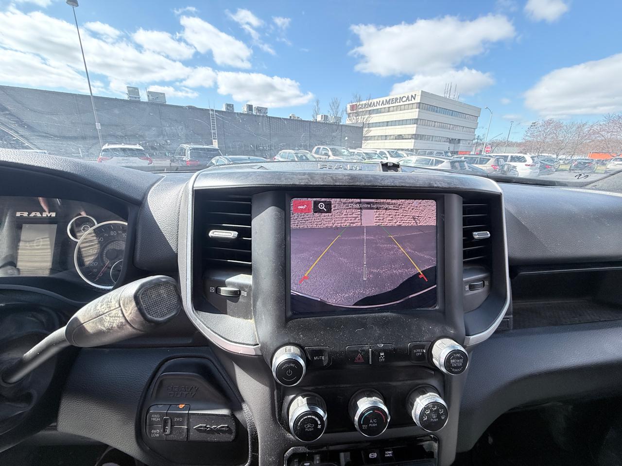 RAM 3500 Big Horn Crew Cab LWB 4WD DRW 2024