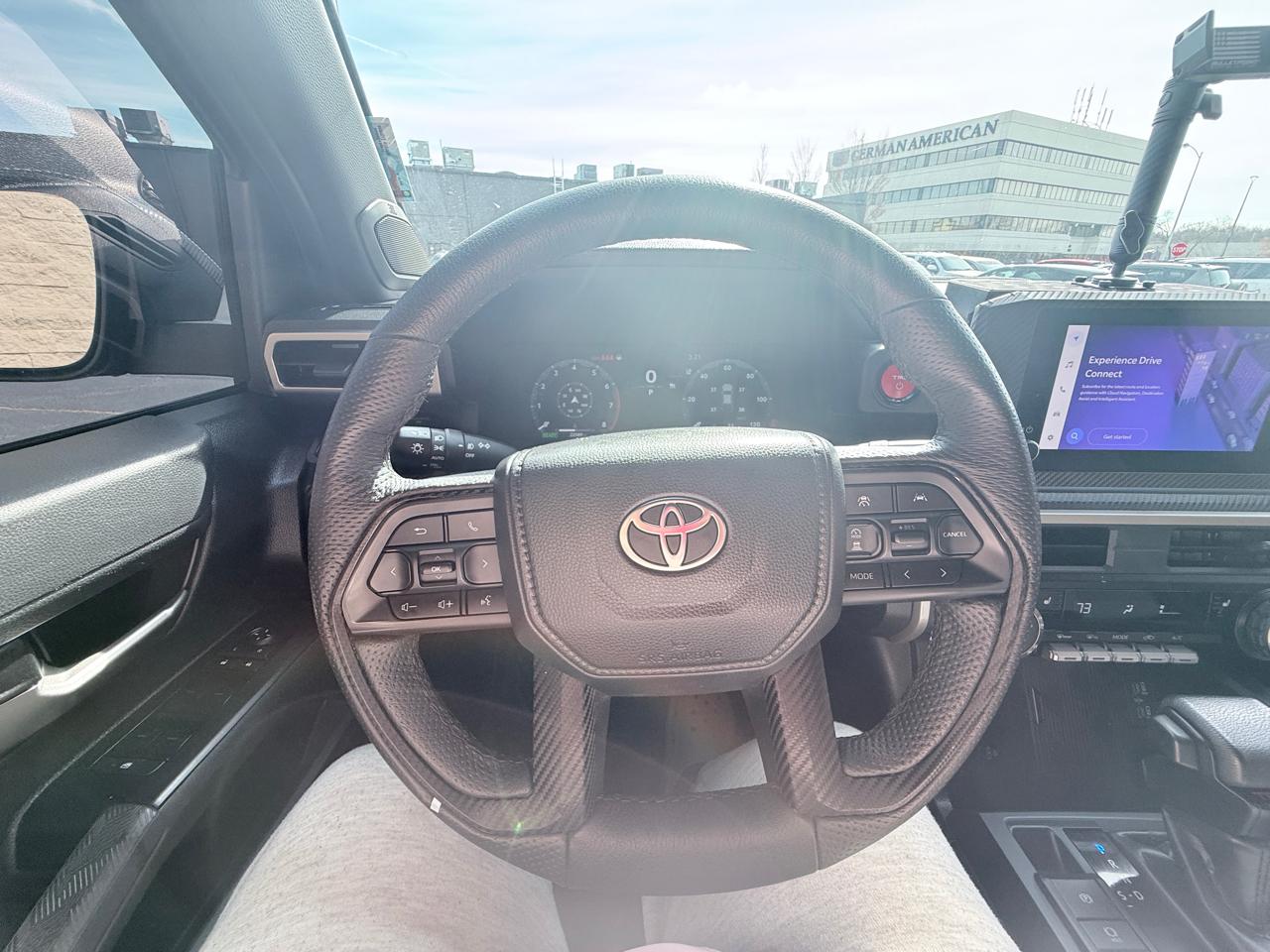 Toyota Tacoma Double Cab 4WD 2024