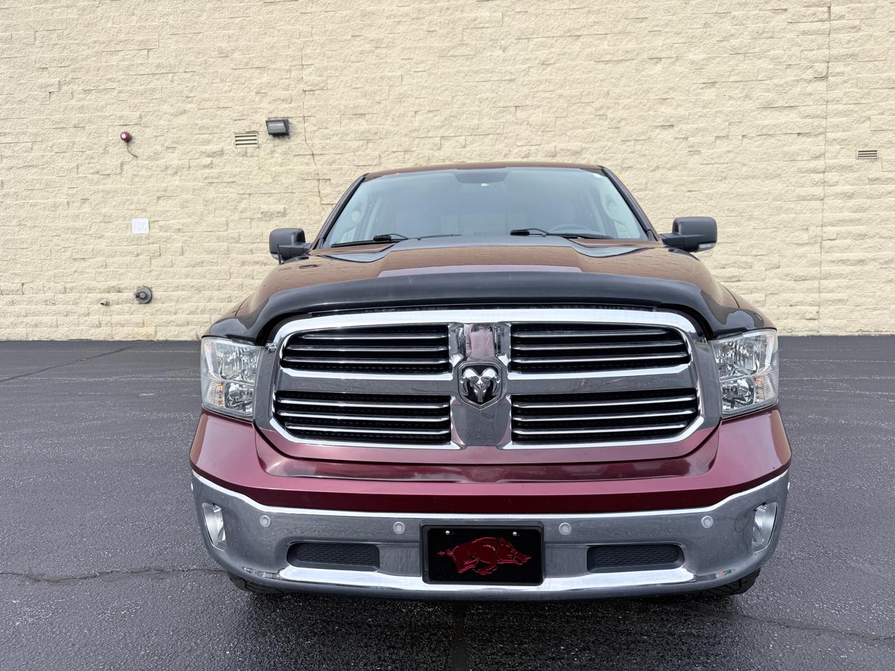 RAM 1500 SLT Crew Cab SWB 4WD 2016