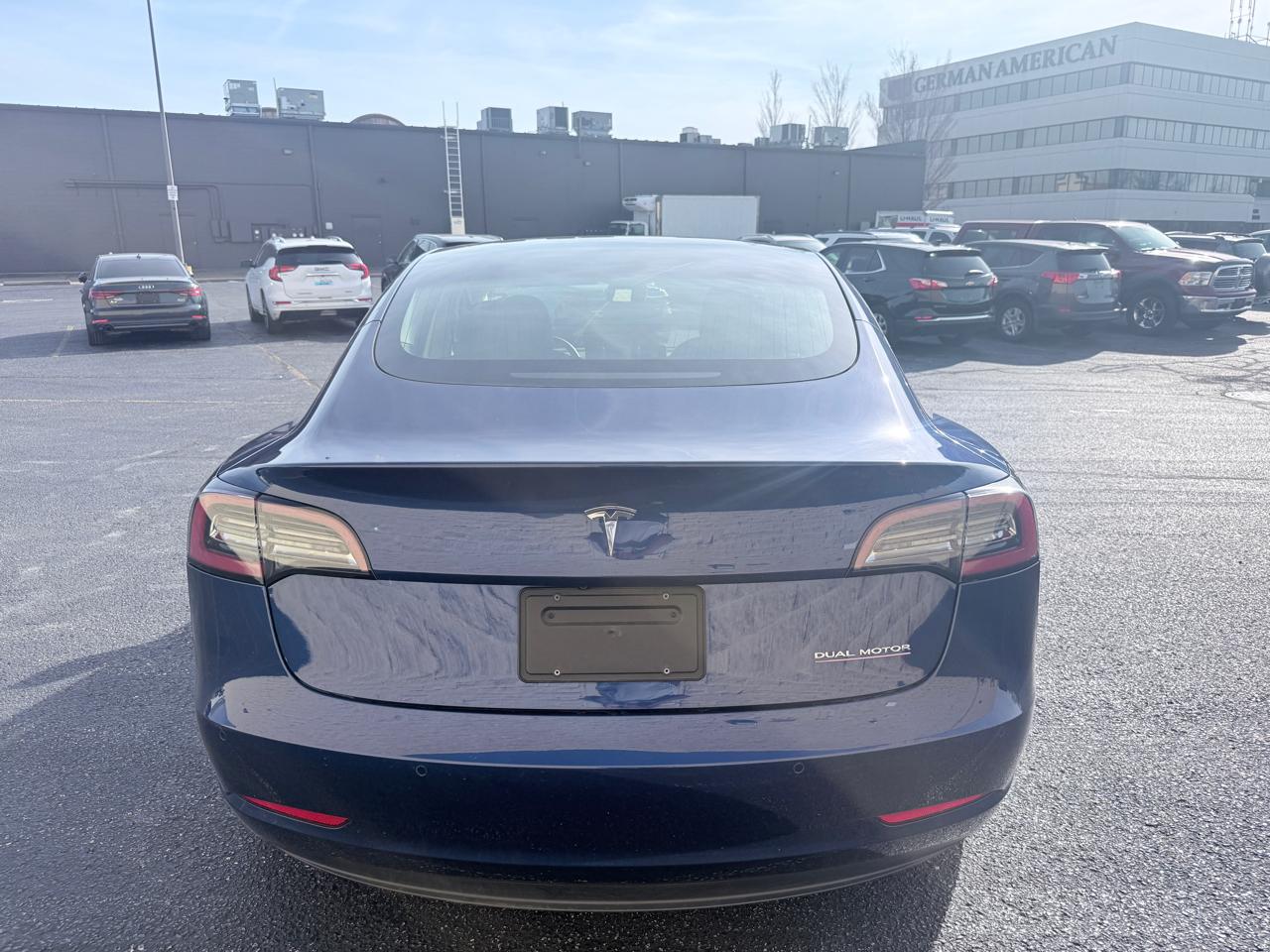 Tesla Model 3 Long Range 2019