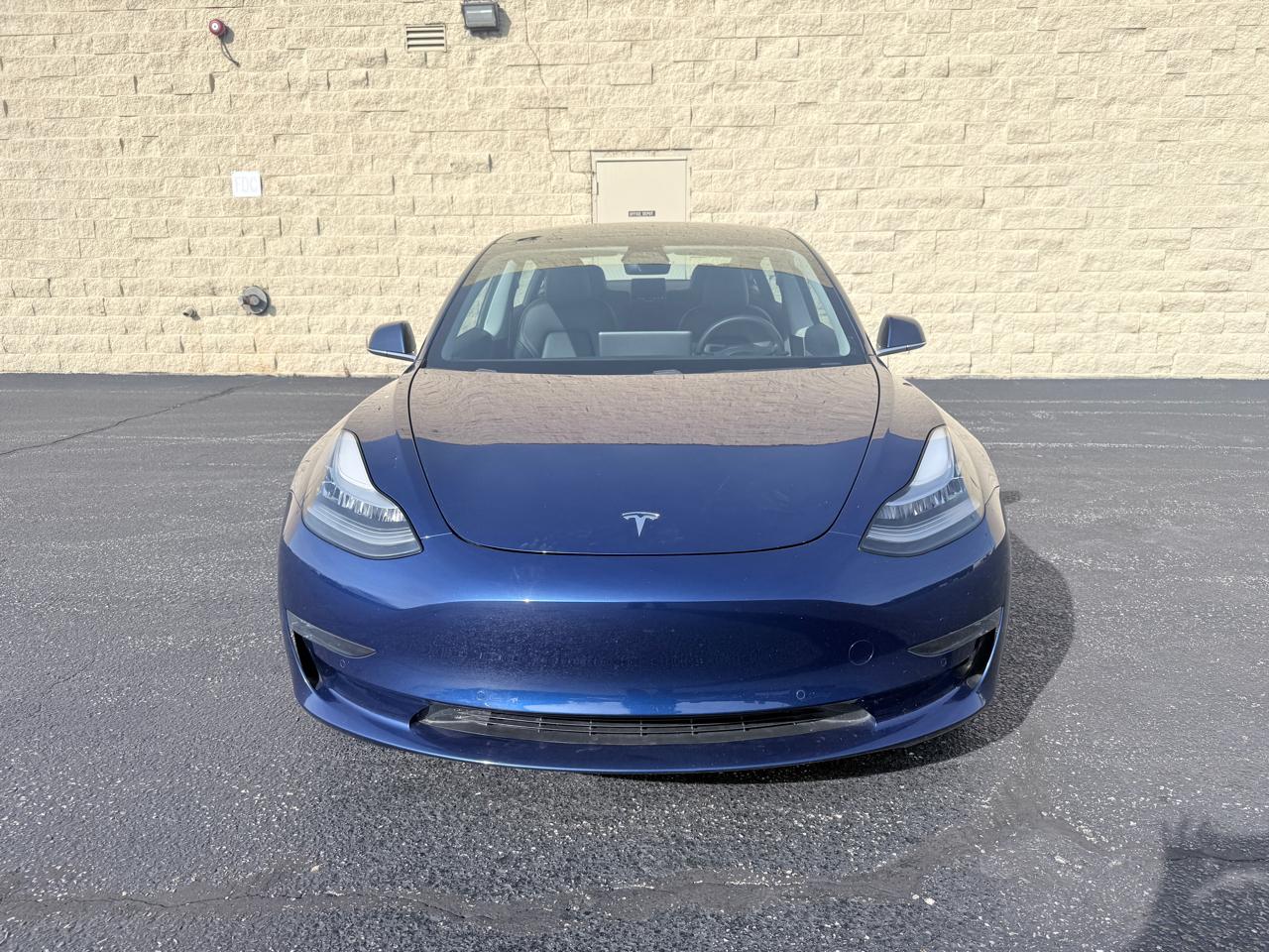 Tesla Model 3 Long Range 2019