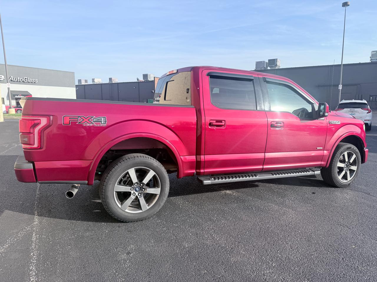 Ford F-150 XL SuperCrew 5.5-ft. Bed 4WD 2015