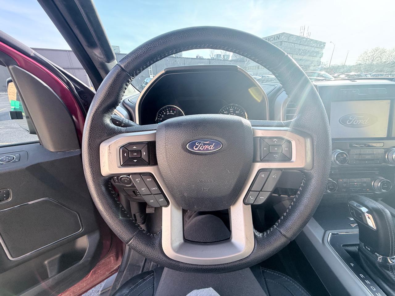 Ford F-150 XL SuperCrew 5.5-ft. Bed 4WD 2015