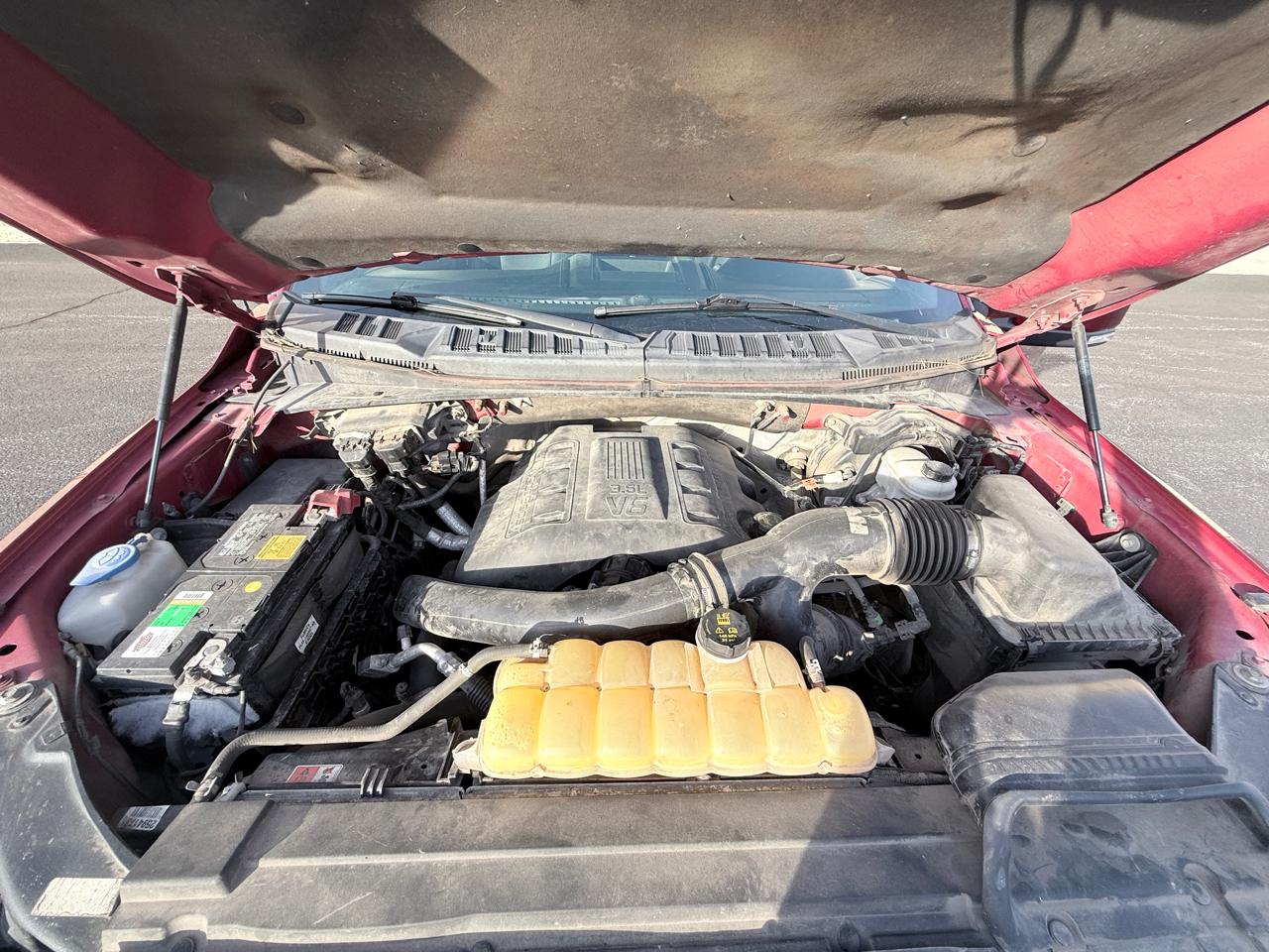 Ford F-150 XL SuperCrew 5.5-ft. Bed 4WD 2015