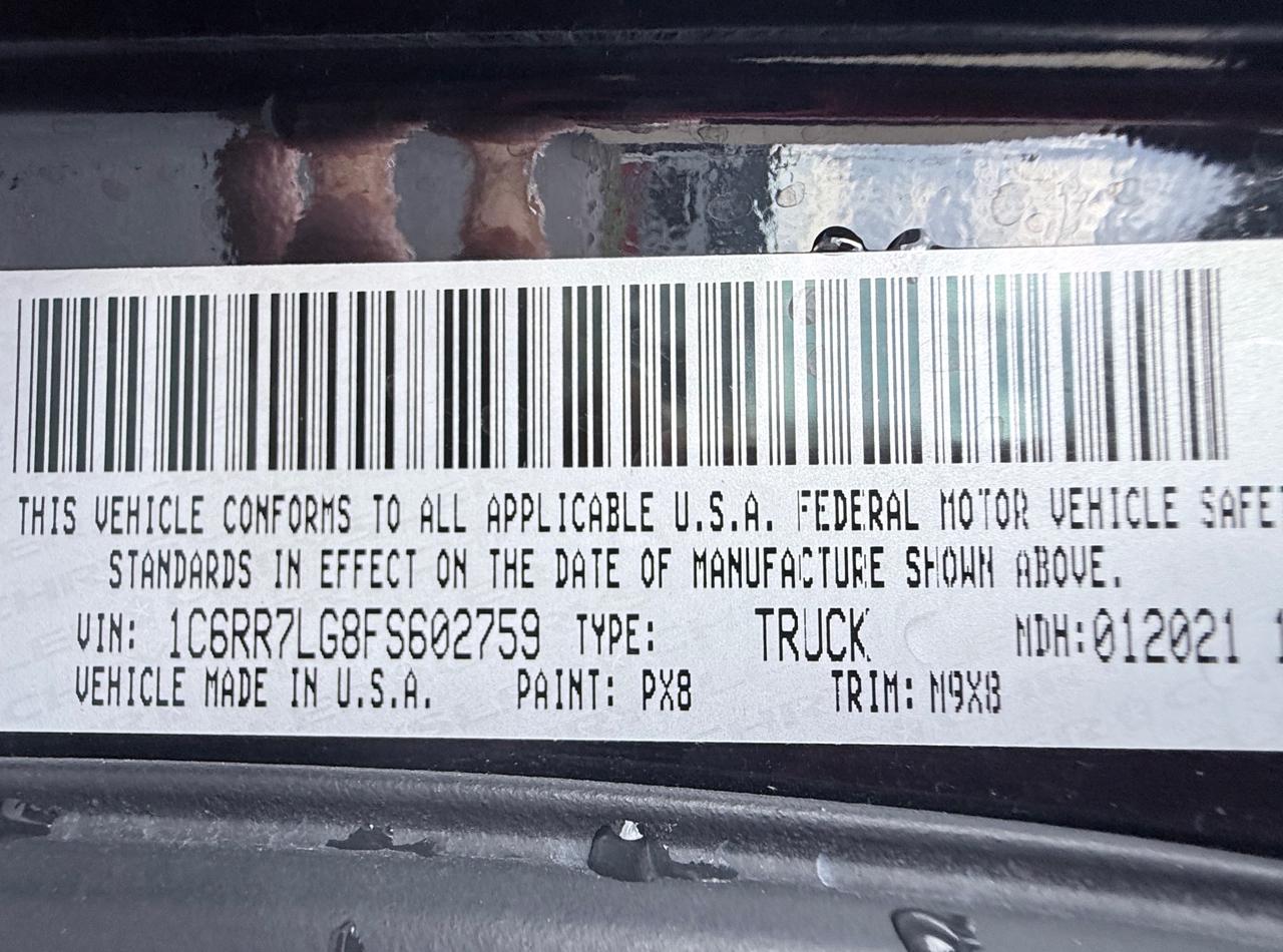 RAM 1500 SLT Crew Cab SWB 4WD 2015