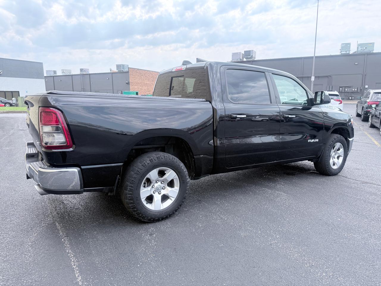 RAM 1500 Big Horn Crew Cab SWB 4WD 2020