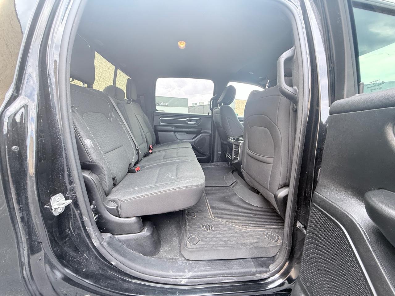 RAM 1500 Big Horn Crew Cab SWB 4WD 2020